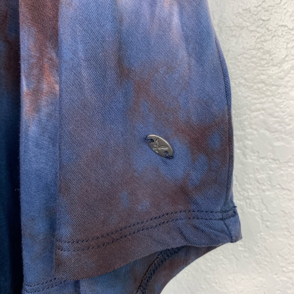 AEO Soft & Sexy lace up Blue & brown tie dye shirt - Picture 6 of 7